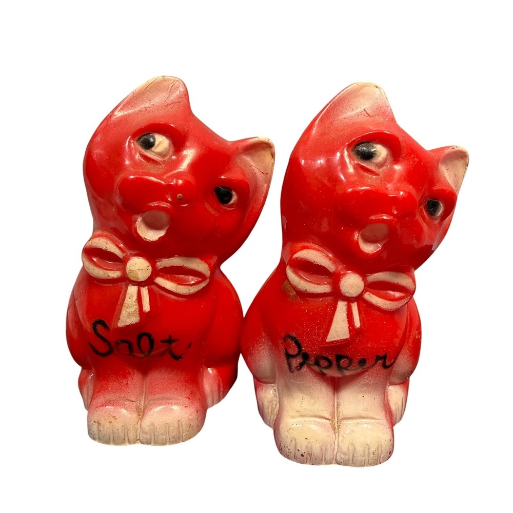 Vintage Red Plastic Cat Salt Pepper Shakers Mid Century Kitsch‎ Feline MCM 50s